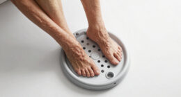 7 Best Bath Lifts for Seniors in 2026