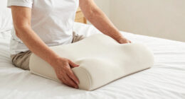 7 Best Leg Elevation Pillows for Seniors in 2026