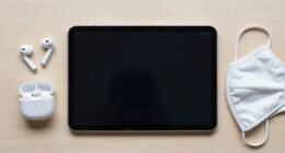 11 Best Easy-to-Use Tablets for Seniors in 2026